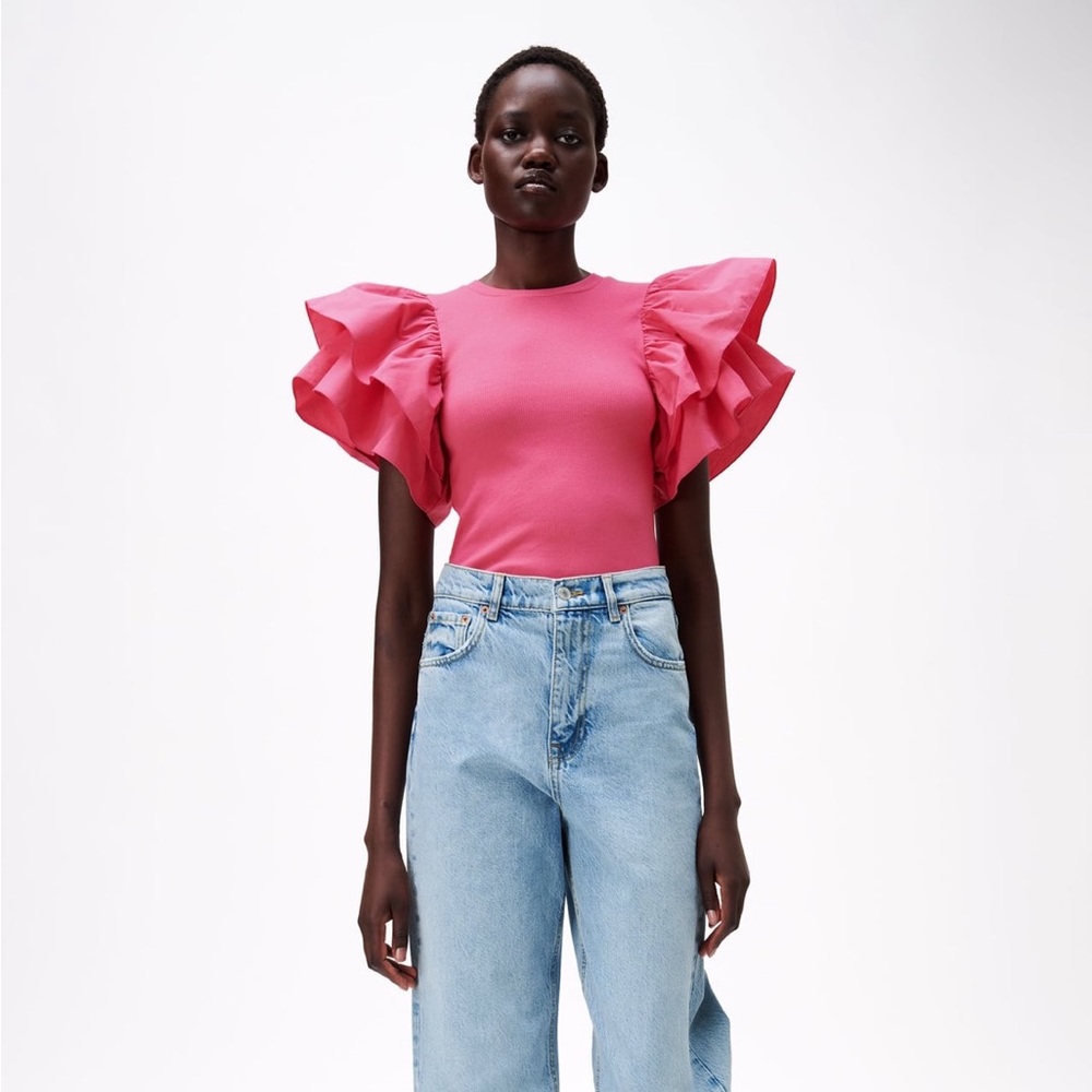 Zara pink ruffle bodysuit🩷